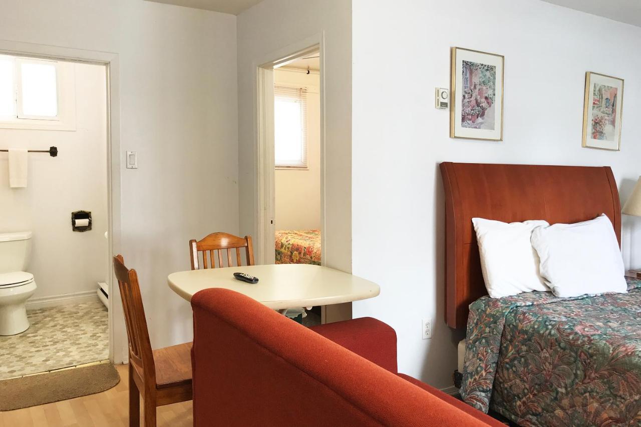 Bayside Motel Трентън Екстериор снимка